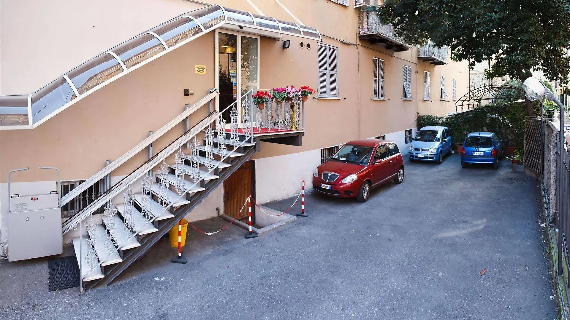 Hotel Boccascena Genoa