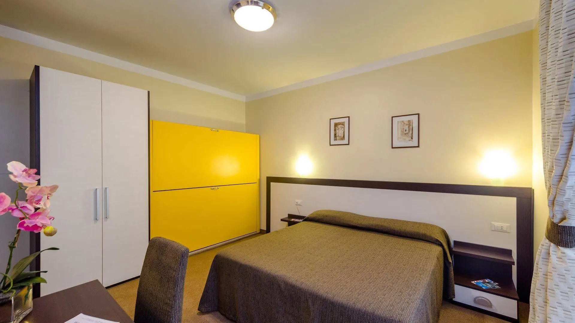 ***  Hotel Boccascena Genua Włochy