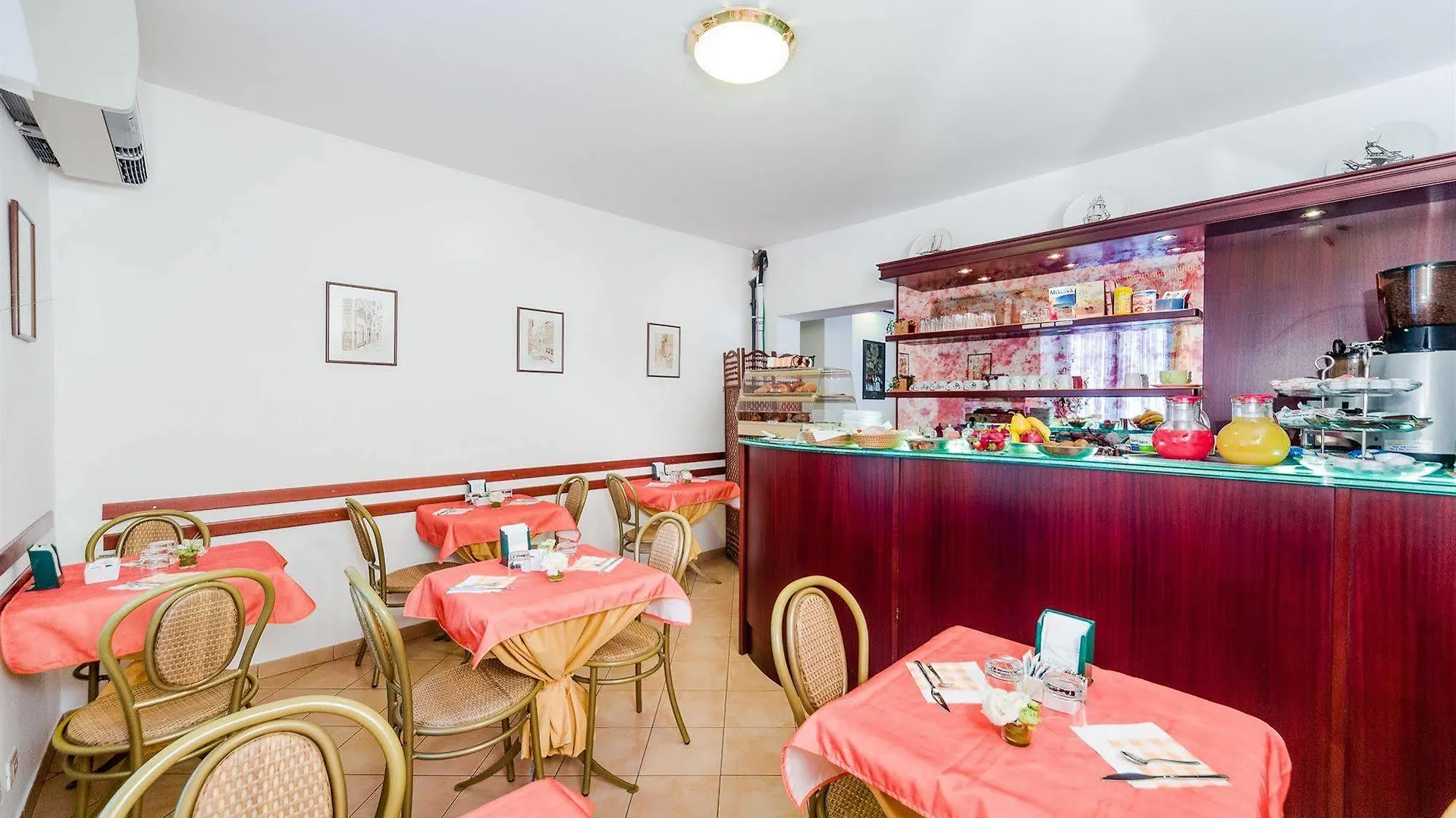 Hotel Boccascena Genoa