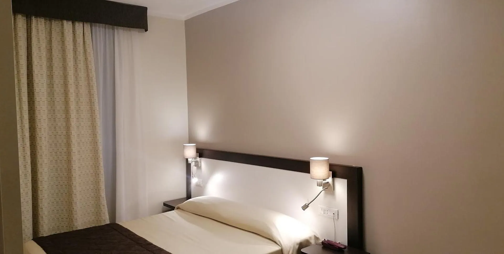 Hotel Boccascena Genoa