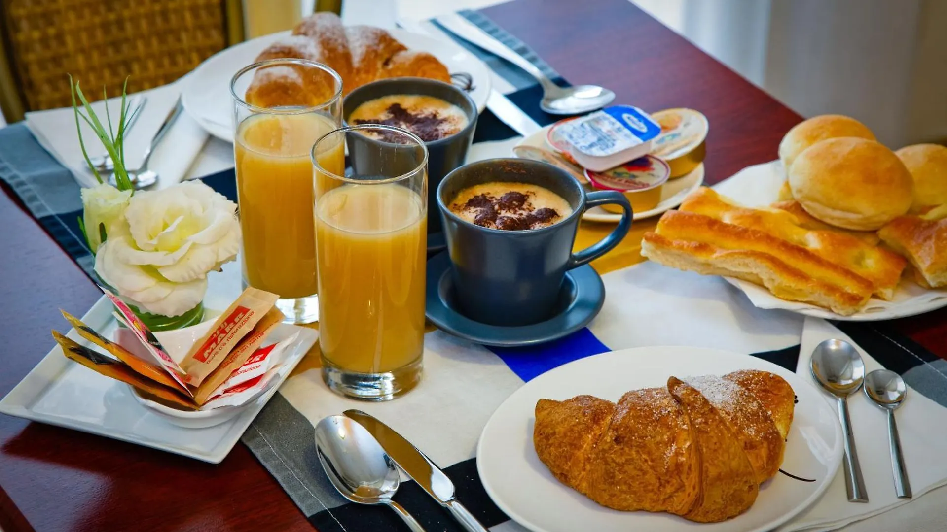 Hotel Boccascena Genoa 3*,  Italy