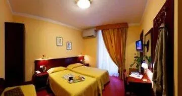 Hotel Boccascena جنوة